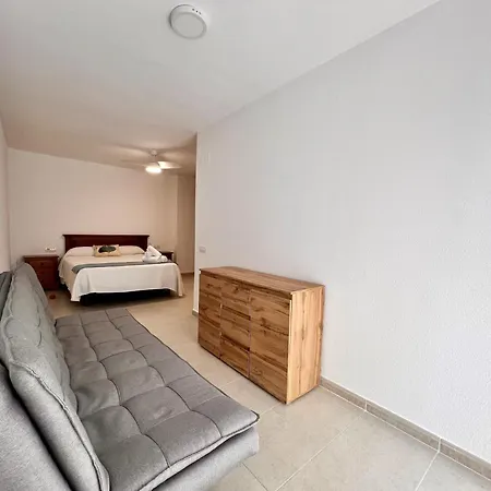 Daire Mestral B - Comodo En El Centro